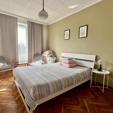 Apartment La Gare Varna